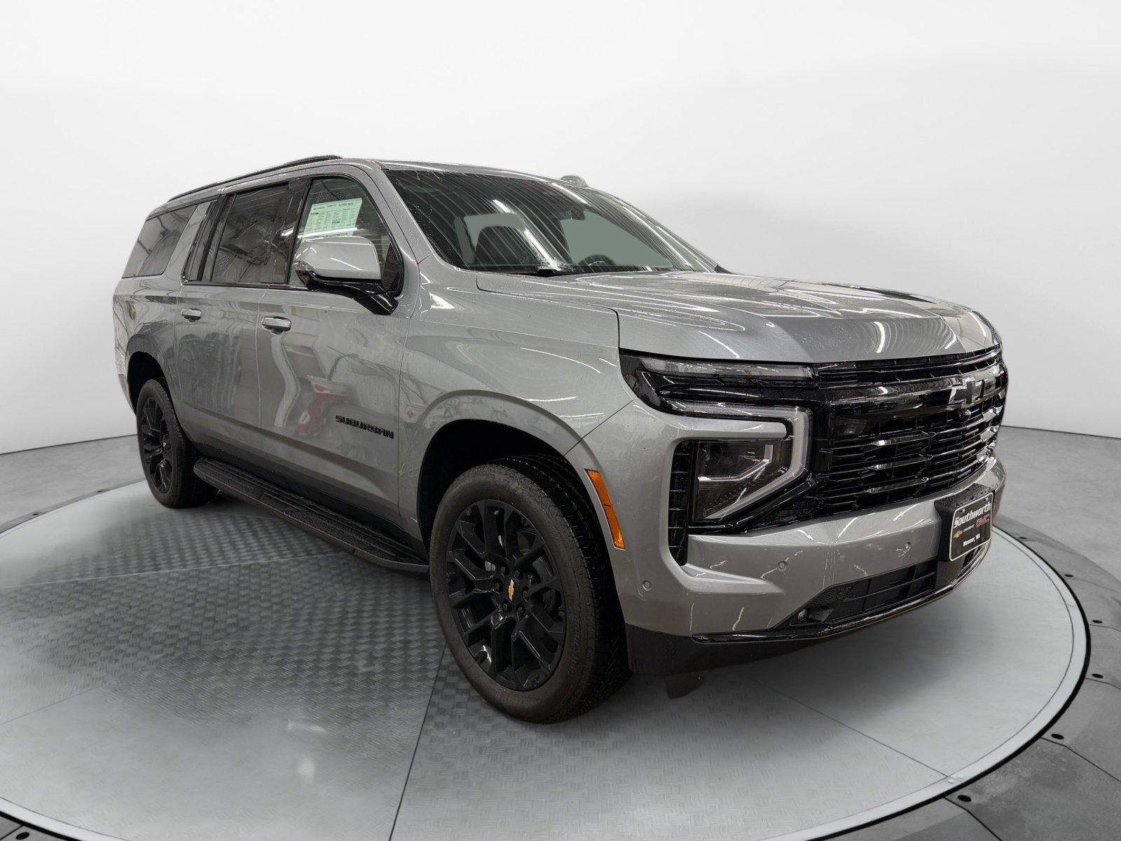 2026 Chevrolet Suburban RST photo 3