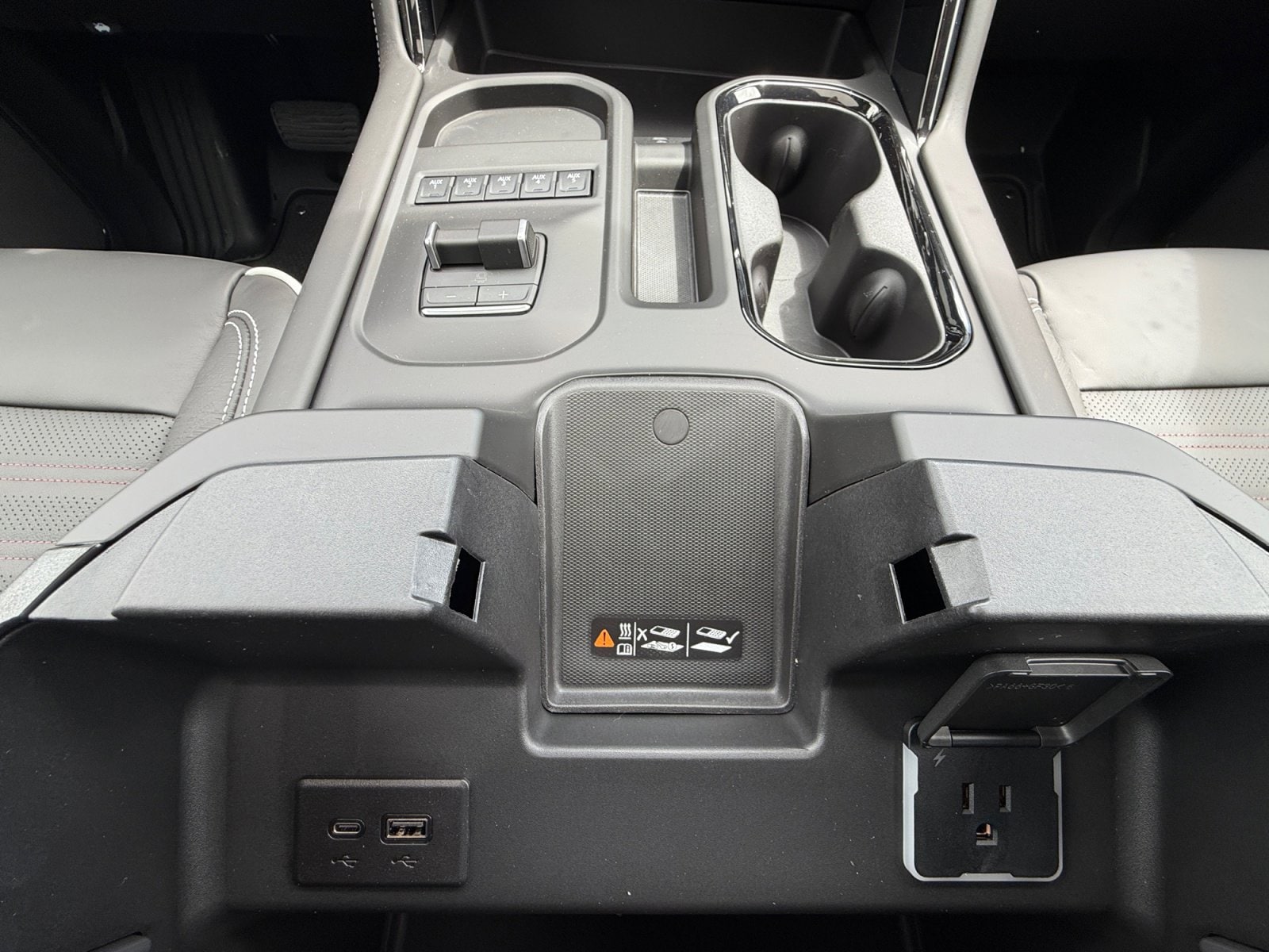 2026 GMC Sierra 2500HD AT4X - Photo 28