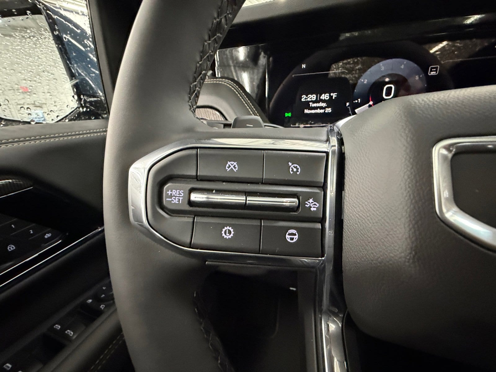 2026 GMC Yukon XL Elevation - Photo 17