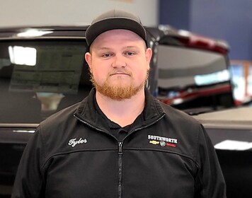 Staff member Tyler Andres from ID_ae48e7