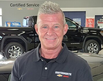 Staff member Mark Klewer from ID_b68631