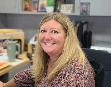 Staff member Molly Ryder from ID_652745