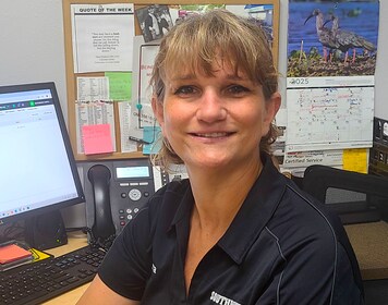 Staff member Sara Tealey from ID_ae48e7