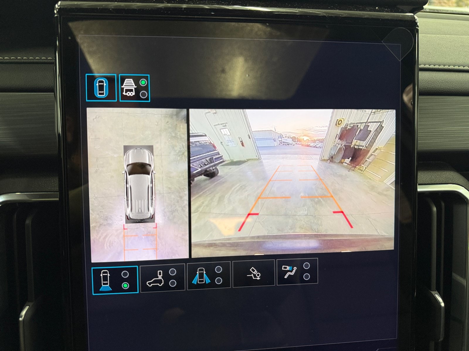 2027 GMC Acadia Elevation - Photo 20