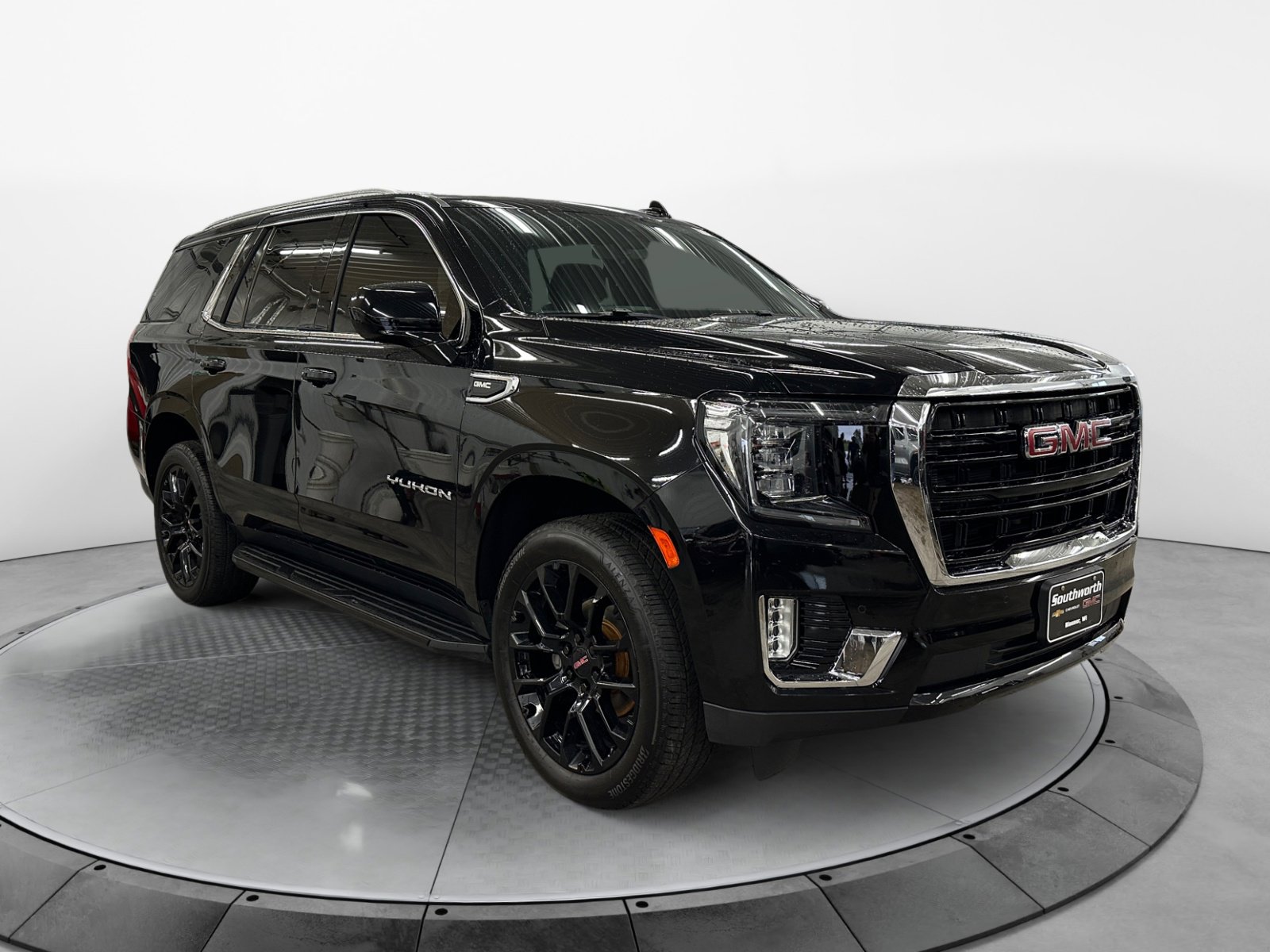 2022 Gmc Yukon SLE photo 3