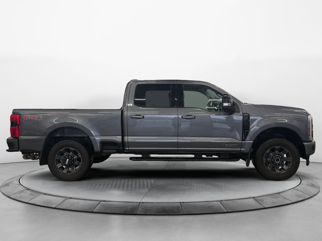 Used 2024 Ford Super Duty F-250 SRW LARIAT Truck Crew Cab