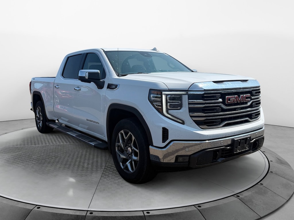 Used 2022 GMC Sierra 1500 SLT Truck Crew Cab