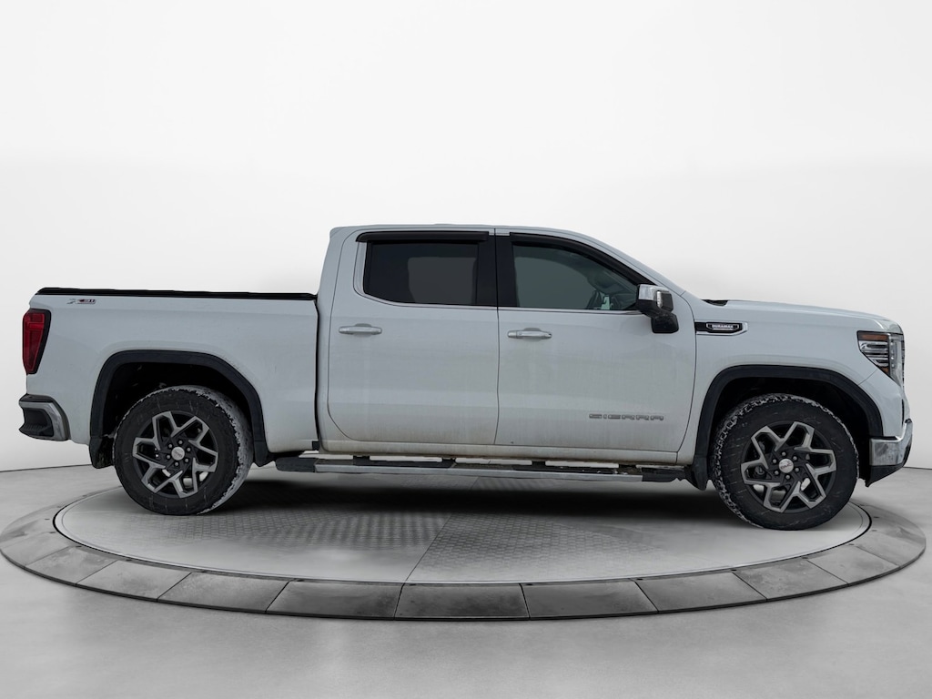 Used 2023 GMC Sierra 1500 SLT Truck Crew Cab