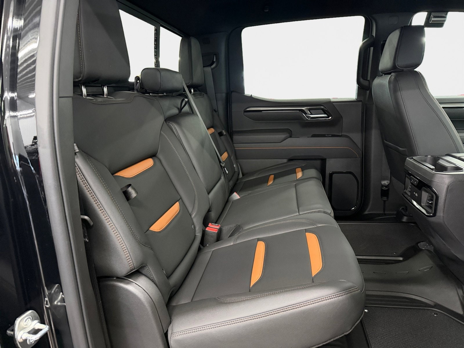 2026 GMC Sierra 1500 AT4 - Photo 11