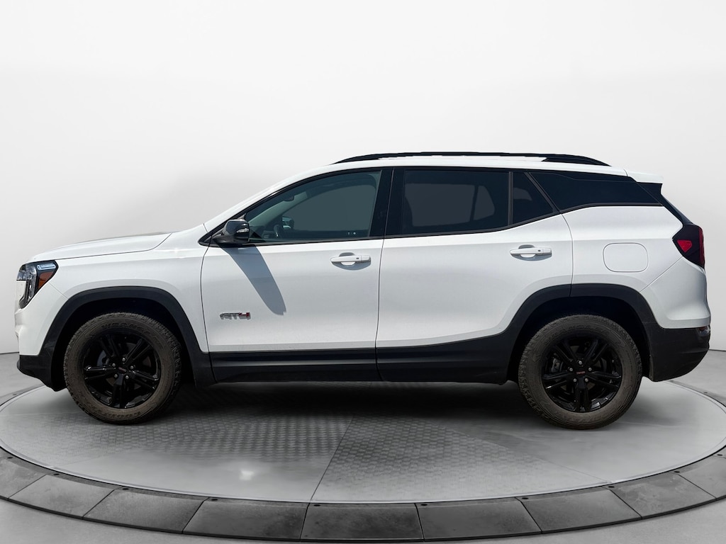 Used 2022 GMC Terrain AT4 SUV
