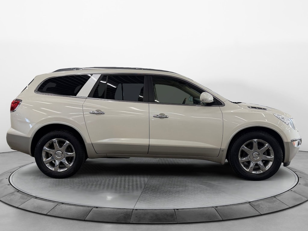 Used 2009 Buick Enclave CXL SUV