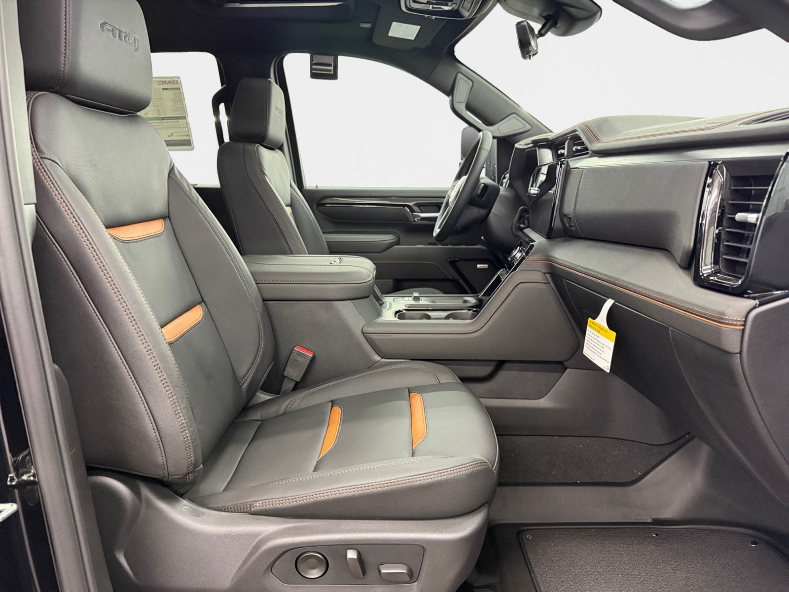 2026 GMC Sierra 3500HD AT4 - Photo 12