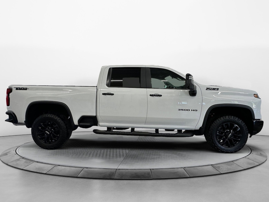 New 2026 Chevrolet Silverado 3500 HD LT Truck