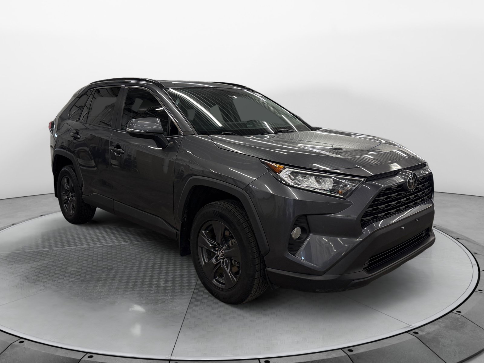 Used 2021 Toyota RAV4 XLE SUV