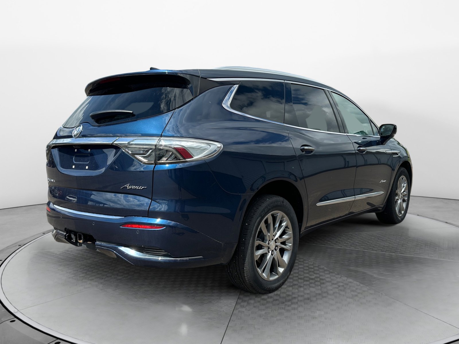 2022 Buick Enclave Avenir photo 4