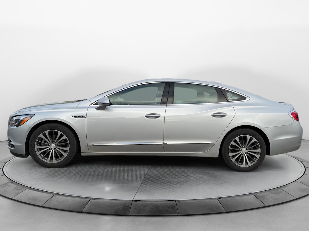 Used 2019 Buick Lacrosse Essence Sedan