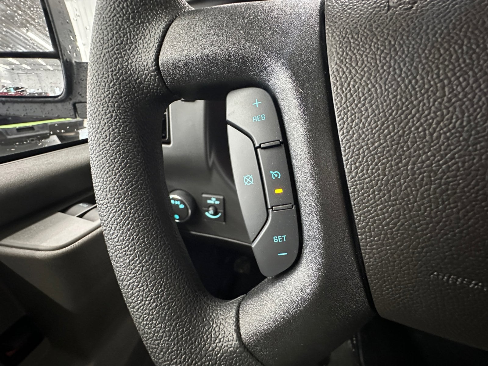 2025 GMC Savana Cargo Work Van - Photo 14