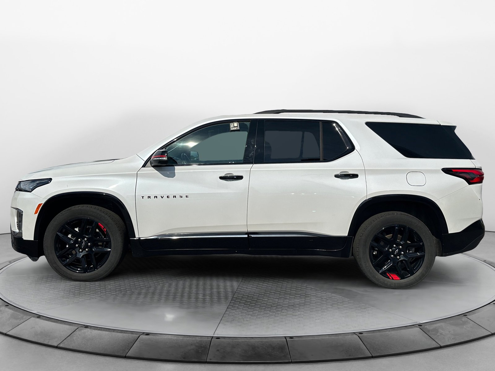 2022 Chevrolet Traverse Premier photo 3