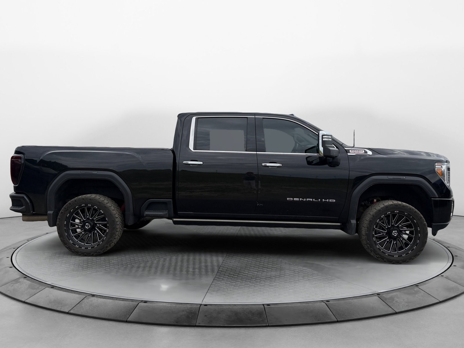 2022 GMC Sierra 4WD Crew Cab Standard Box Denali's photo