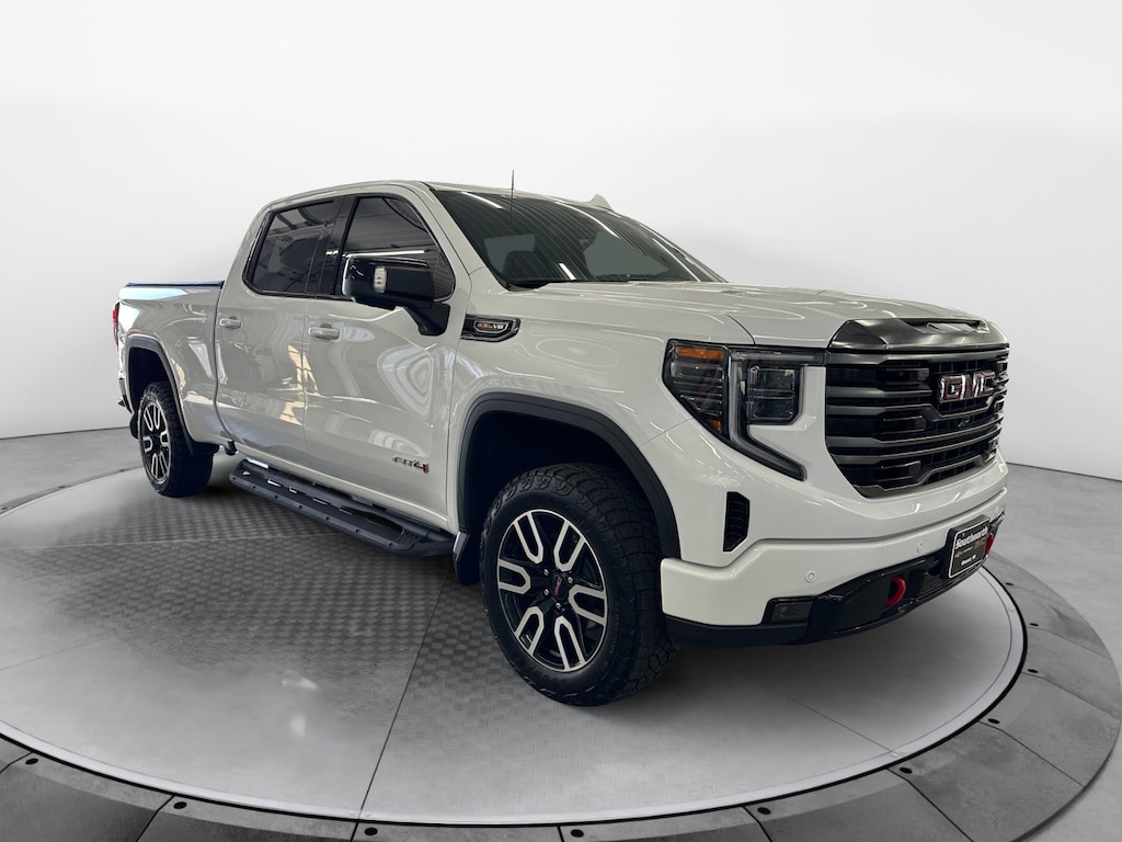 Used 2024 GMC Sierra 1500 AT4 Truck Crew Cab