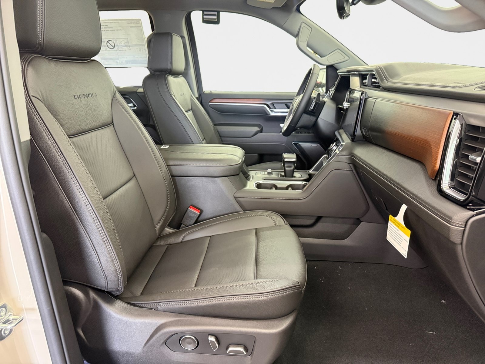 2026 GMC Sierra 1500 Denali - Photo 12