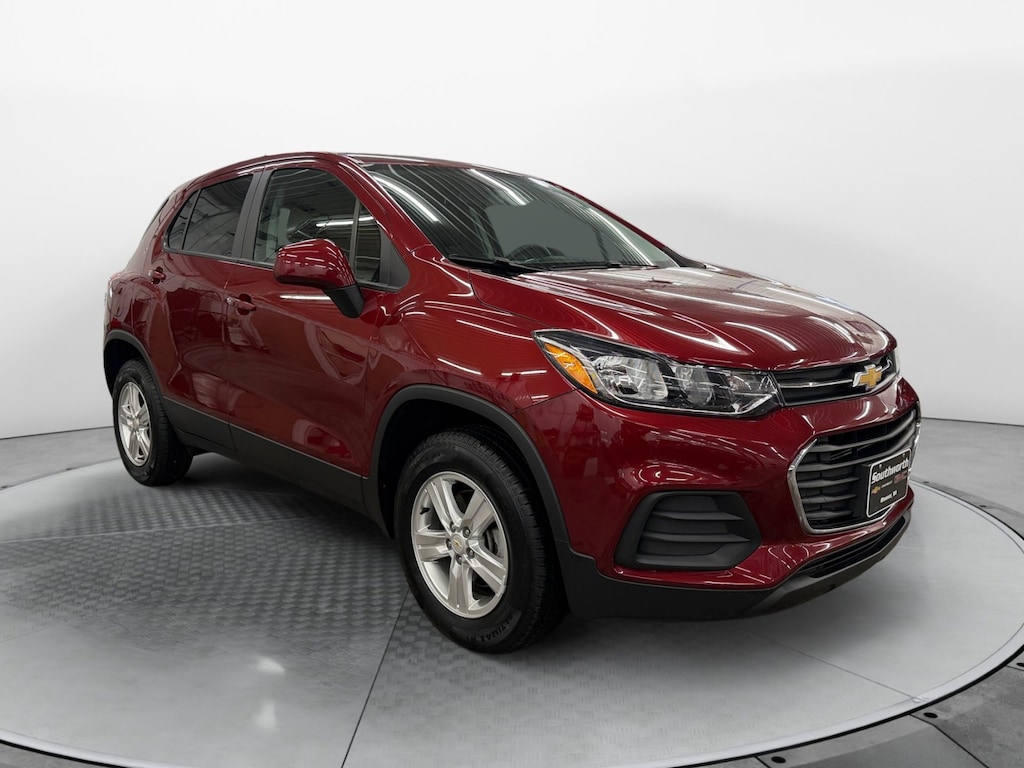 Used 2021 Chevrolet Trax LS SUV
