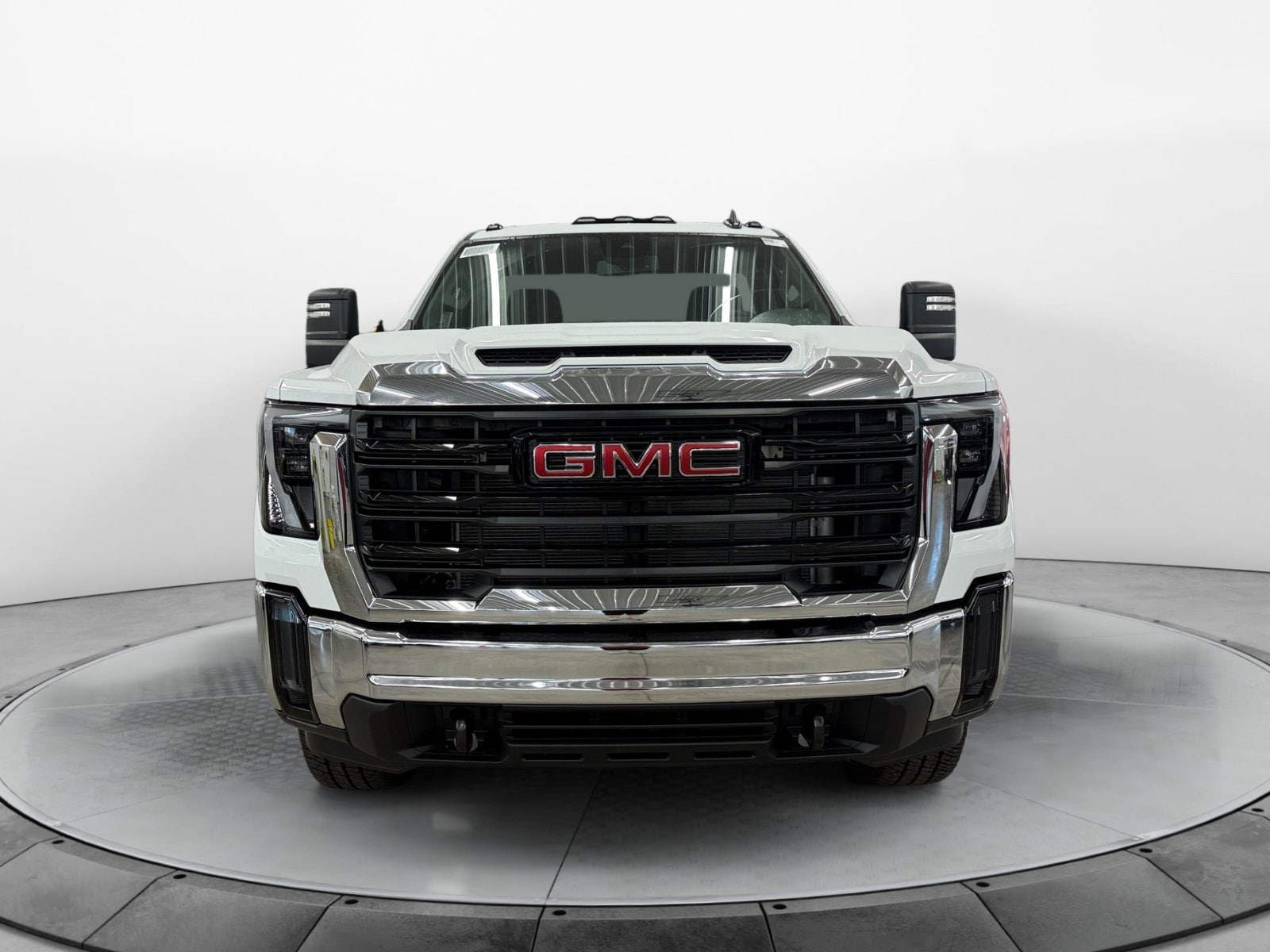 2026 GMC Sierra 3500HD Pro - Photo 7