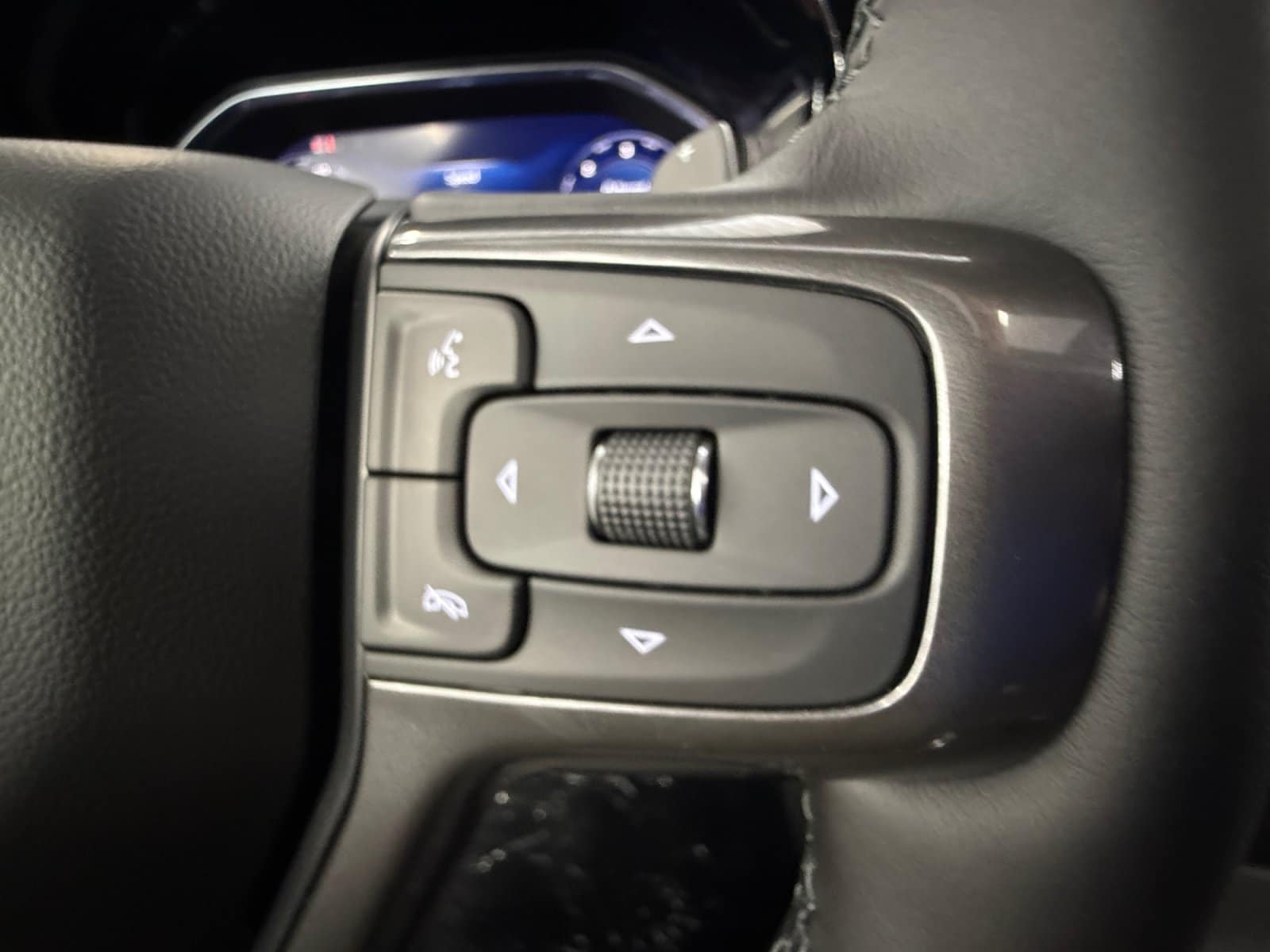 2026 Chevrolet Silverado 1500 High Country - Photo 17