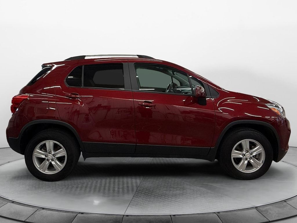 Used 2022 Chevrolet Trax LT SUV
