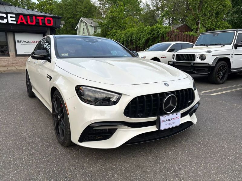2021 Mercedes Benz E 63 AMG Sedan photo 3