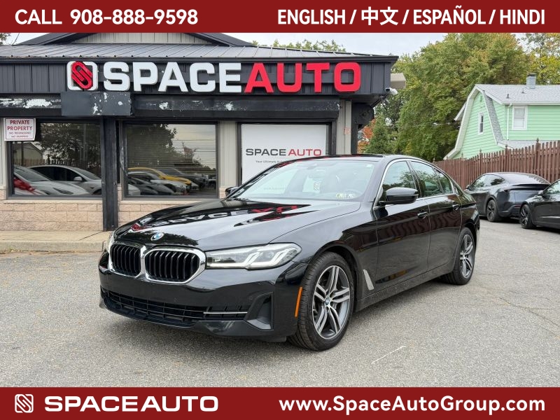 Used 2021 BMW 5 Series 530i xDrive Sedan 4D Sedan