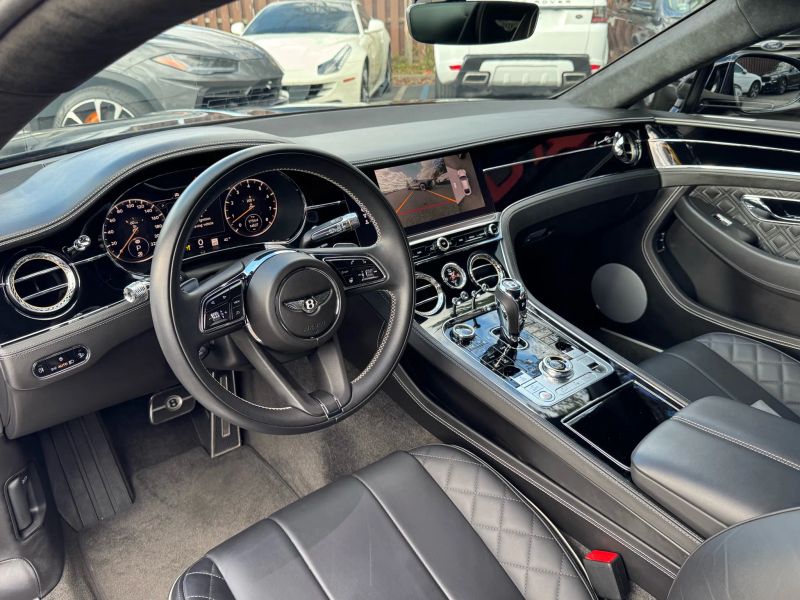 2022 Bentley Continental GT - Photo 9