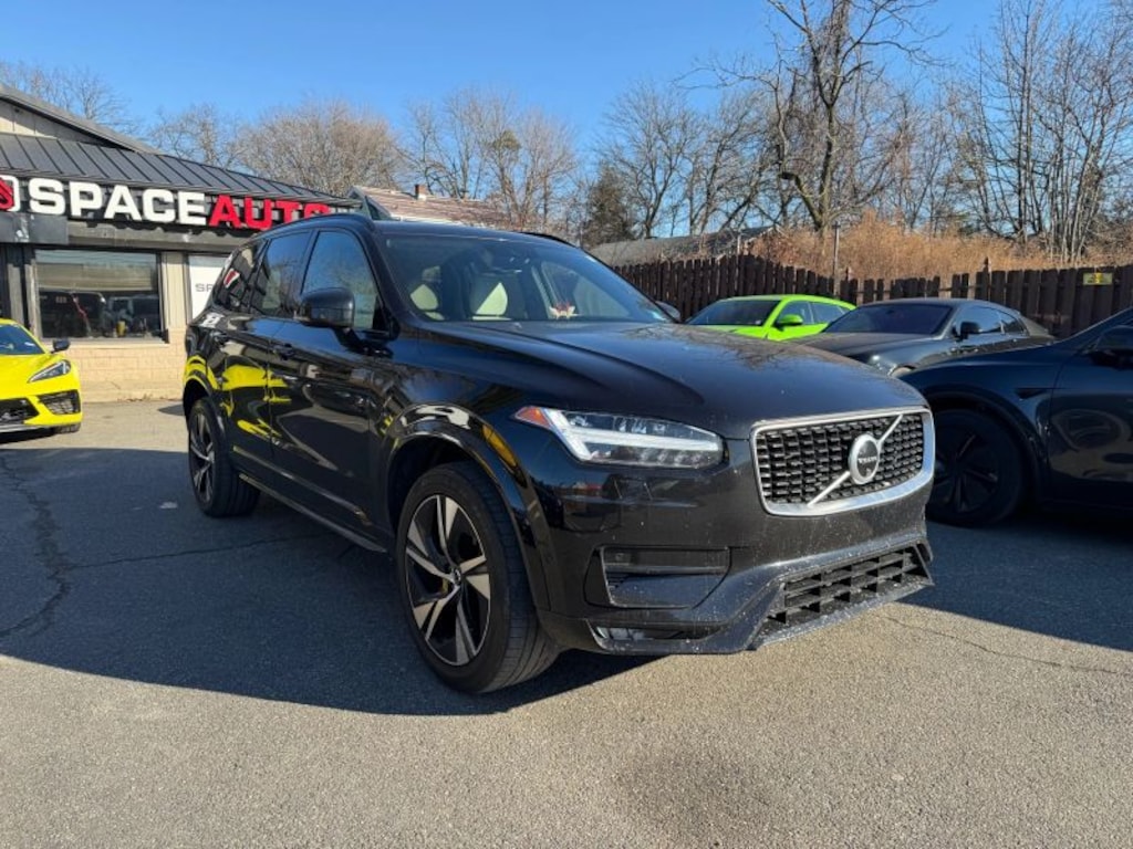 Used 2020 Volvo XC90 T6 R-Design Sport Utility 4D SUV