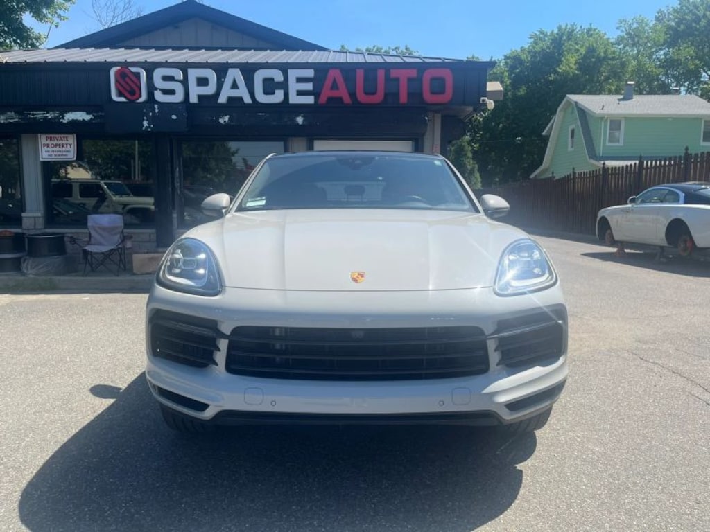 Used 2022 Porsche Cayenne Coupe Platinum Edition Sport Utility 4D SUV