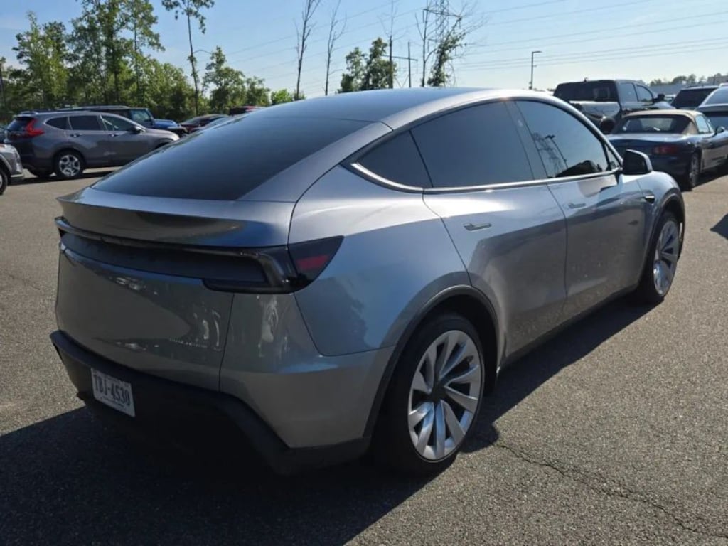 Used 2026 Tesla Model Y Premium Long Range AWD SUV