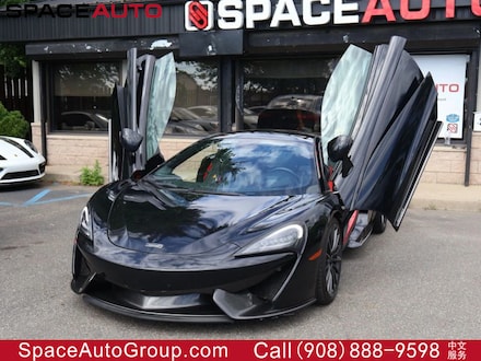 2017 Mclaren 570GT Coupe 2D Coupe