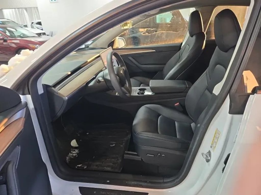 Used 2023 Tesla Model Y Long Range Sport Utility 4D SUV