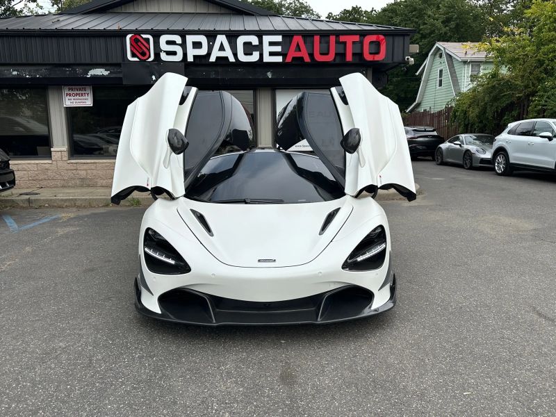 2019 Mclaren 720S photo 2