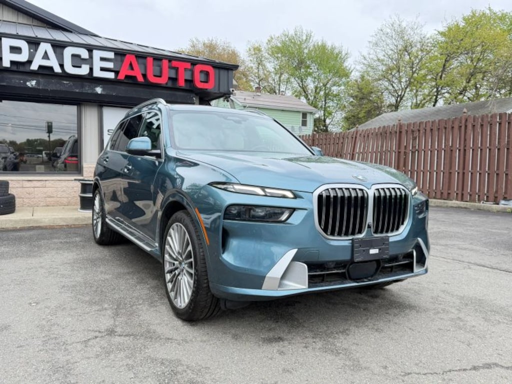 Used 2023 BMW X7 xDrive40i Sport Utility 4D SUV