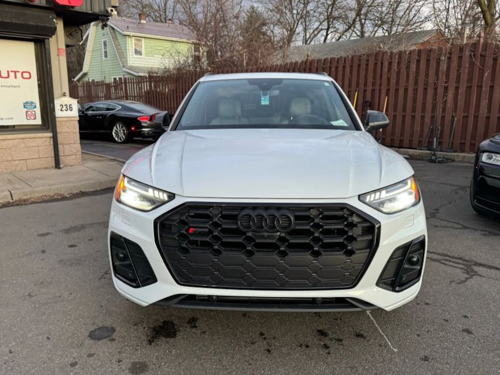 Used 2022 Audi SQ5 Prestige Sport Utility 4D SUV