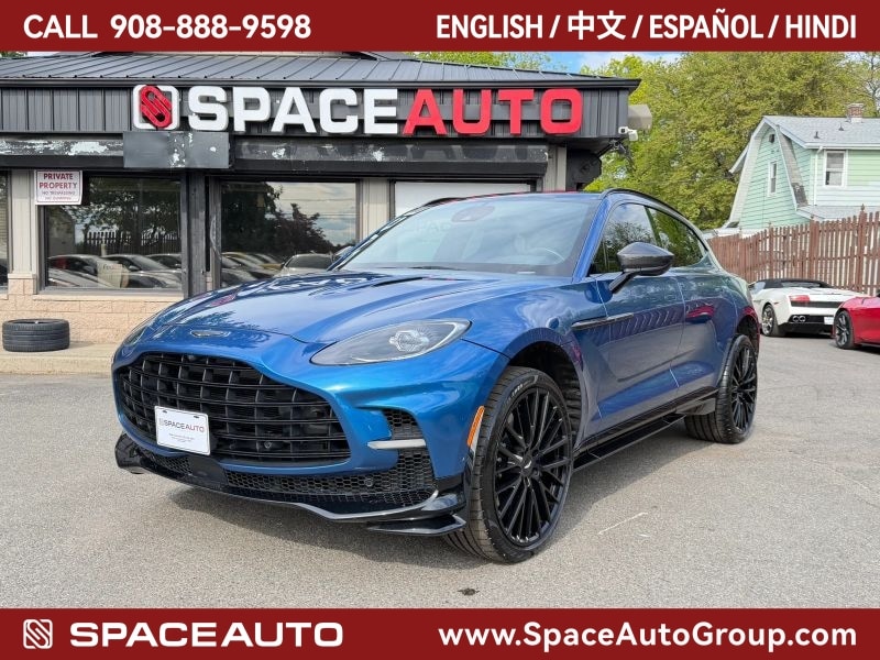 2023 Aston Martin DBX 4.0 V8 707 AWD's photo
