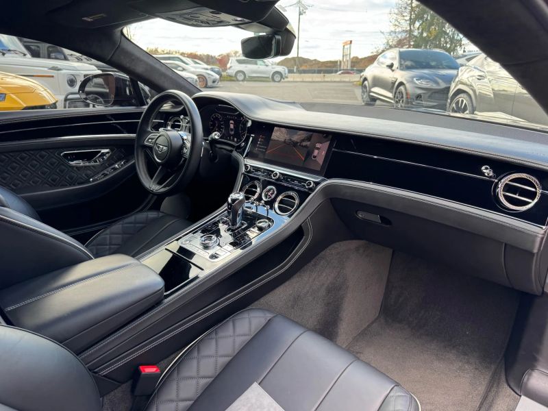 2022 Bentley Continental GT - Photo 22