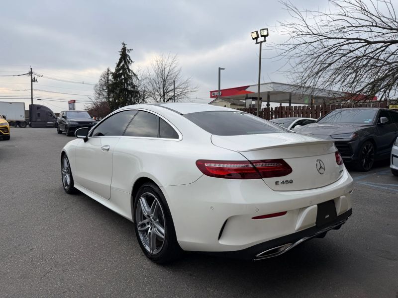 2019 Mercedes Benz E 450 4MATIC Coupe photo 4