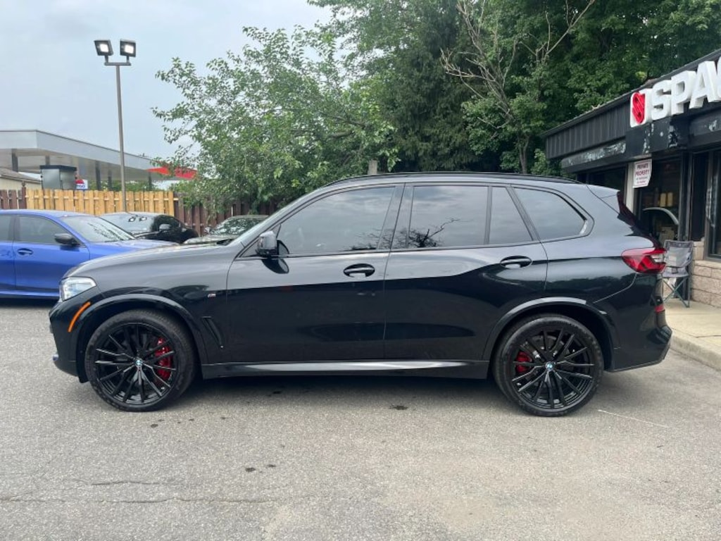 Used 2021 BMW X5 M50i Sport Utility 4D SUV