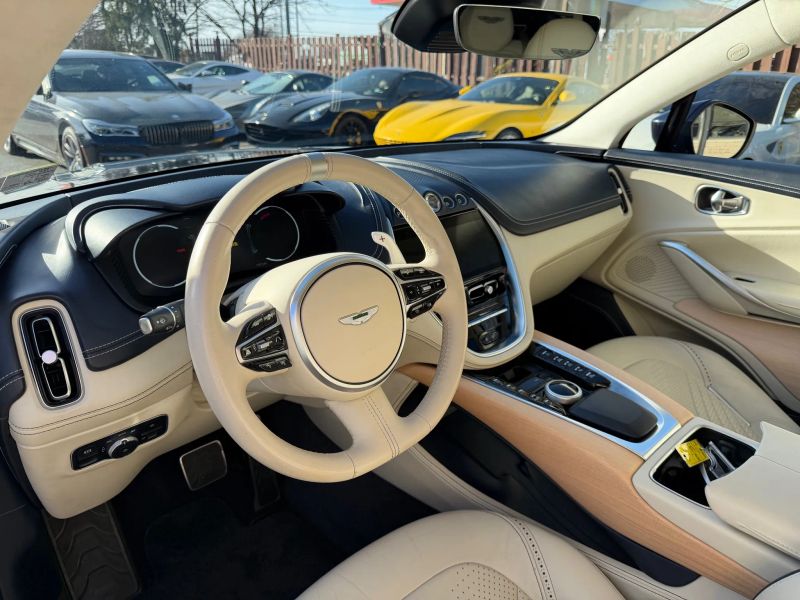 2021 Aston Martin DBX Base - Photo 10