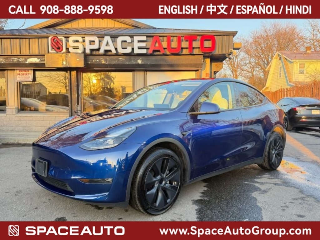 Used 2024 Tesla Model Y Long Range Sport Utility 4D SUV