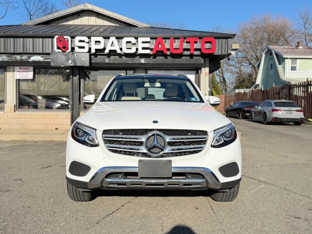 Used 2018 Mercedes-Benz GLC GLC 300 4matic Sport Utility 4D SUV