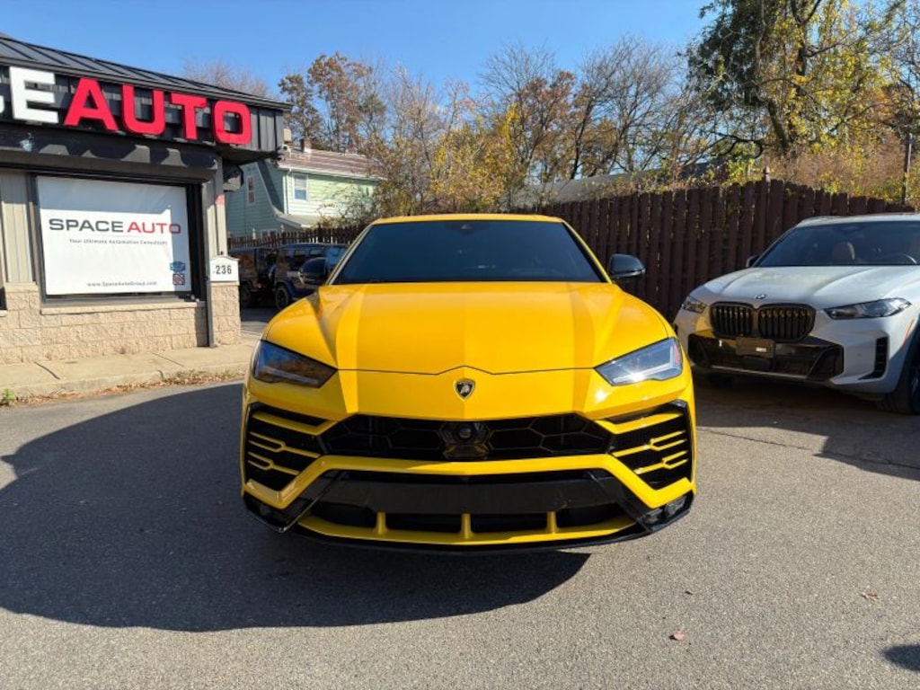 Used 2020 Lamborghini Urus Sport Utility 4D SUV