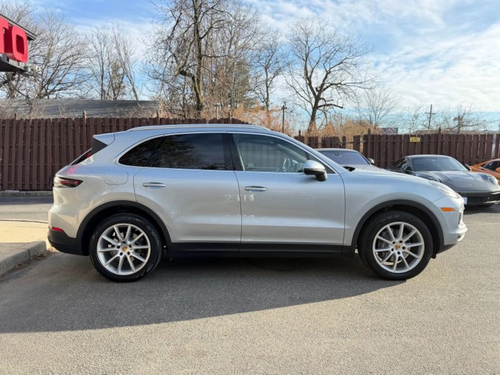 Used 2020 Porsche Cayenne Sport Utility 4D SUV