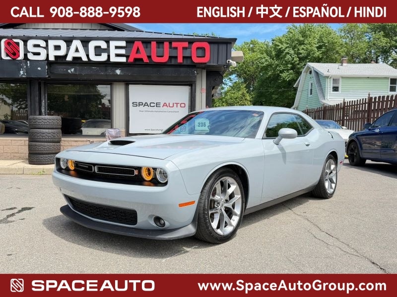 2022 Dodge Challenger GT Auto's photo